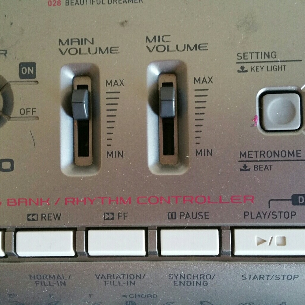 KEYBOARD - Picture 3 of 4